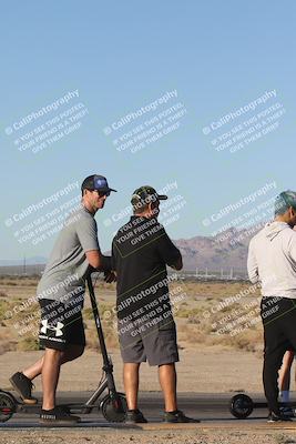 media/Oct-30-2025-Racers Edge (Thu) [[dabbdaf680]]/1-Around the Pits- Track Walk/